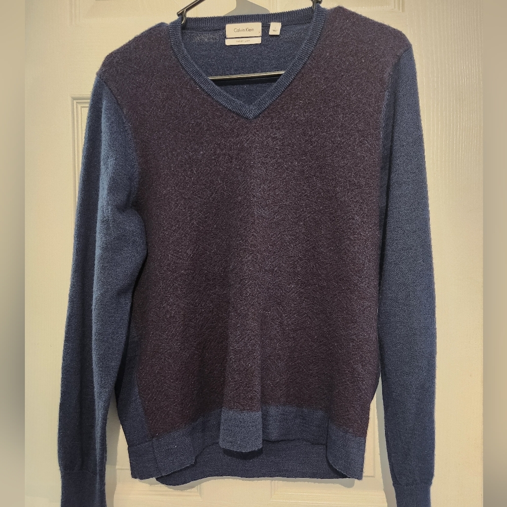 Calvin Klein Italian Yarn (Large)